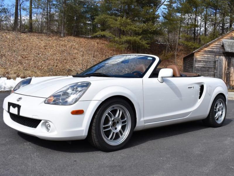 25k-Mile 2003 Toyota MR2 Spyder 5-Speed for sale on BaT Auctions - sold for  $12,500 on May 9, 2019 (Lot #18,688) | Bring a Trailer