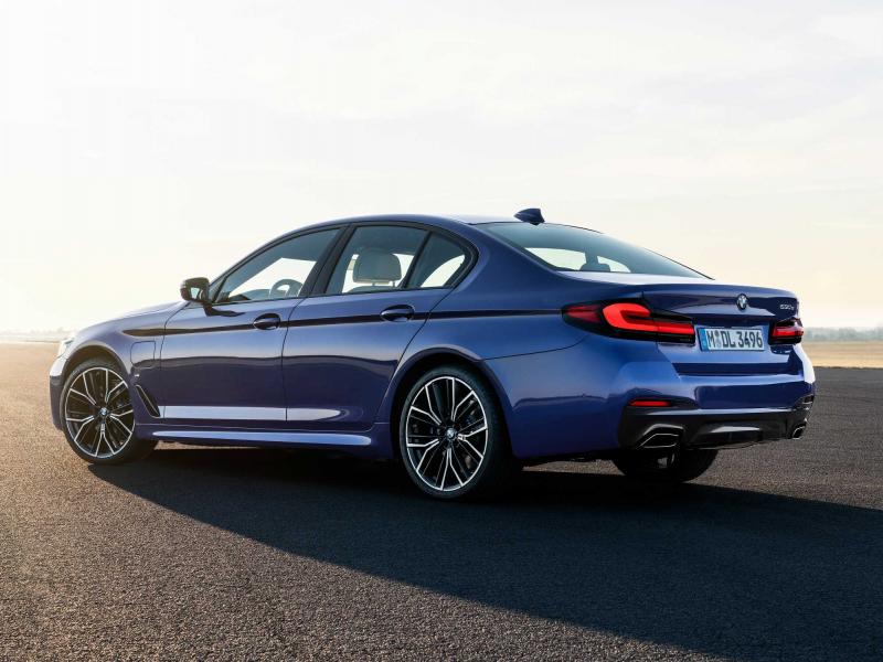 The new 2021 BMW 5 Series Sedan