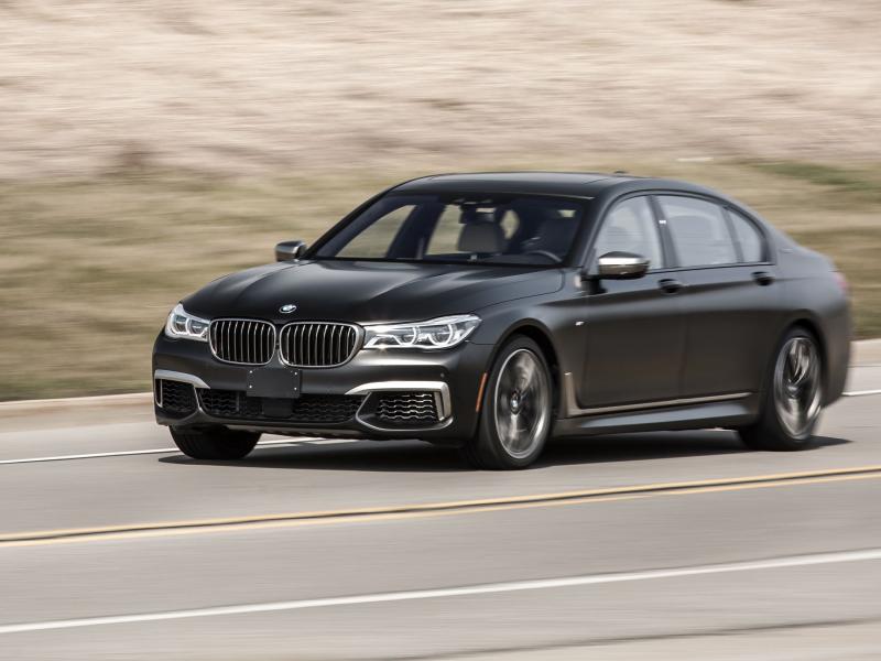 2018 BMW 7-Series Review, Pricing, and Specs