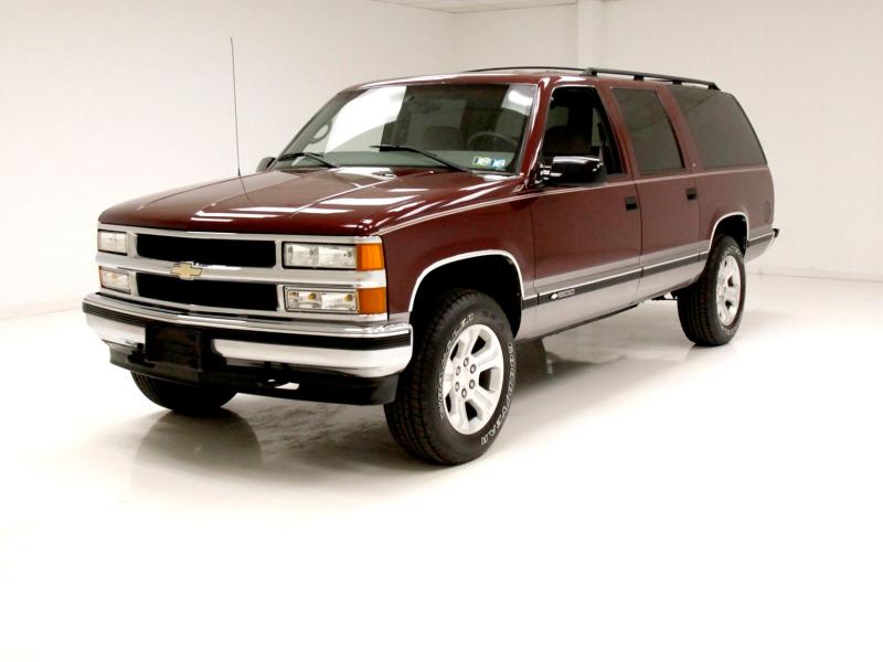 1998 Chevrolet Suburban | Classic Auto Mall
